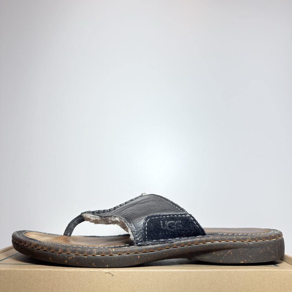 UGG Australia Men's Leather Flip Flop Sandals Size 10.5 Brown Thong Comfort